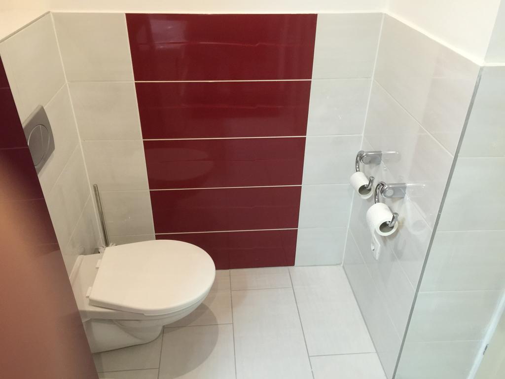 Inner-City Flat Budapest Bagian luar foto